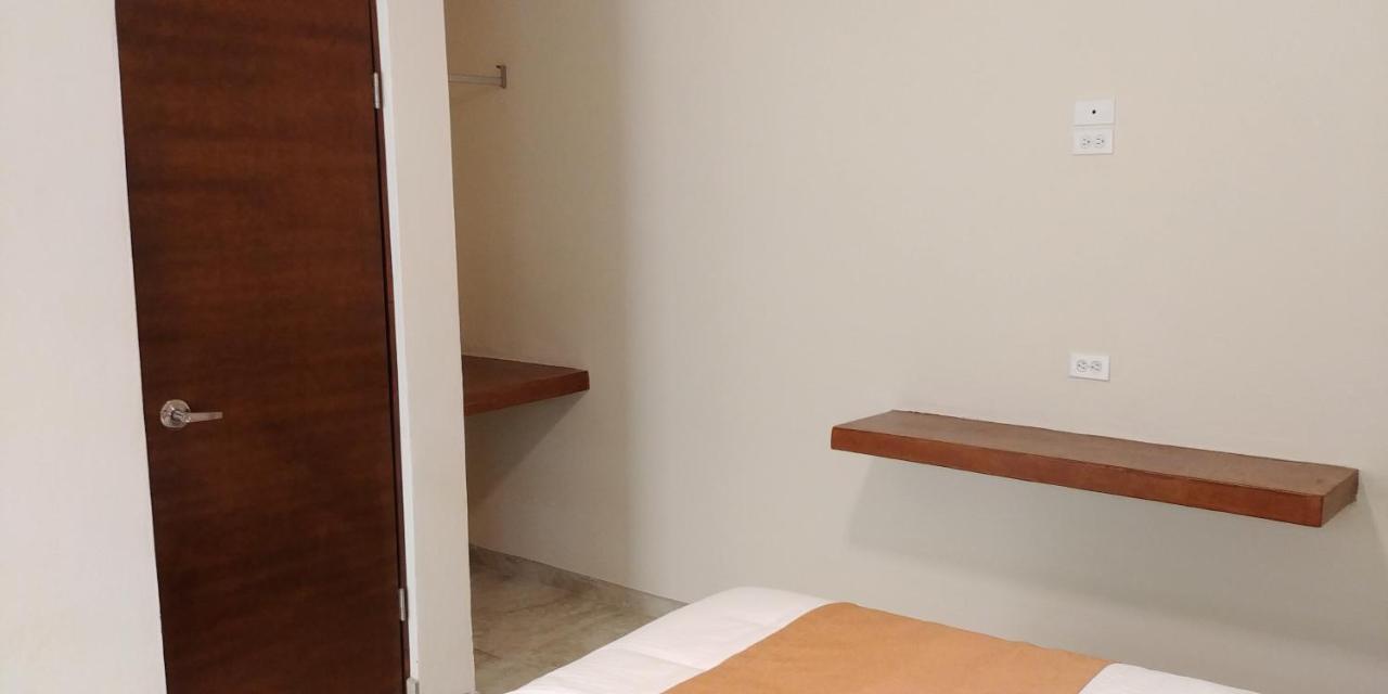 Hotel Lorimar ラパス エクステリア 写真